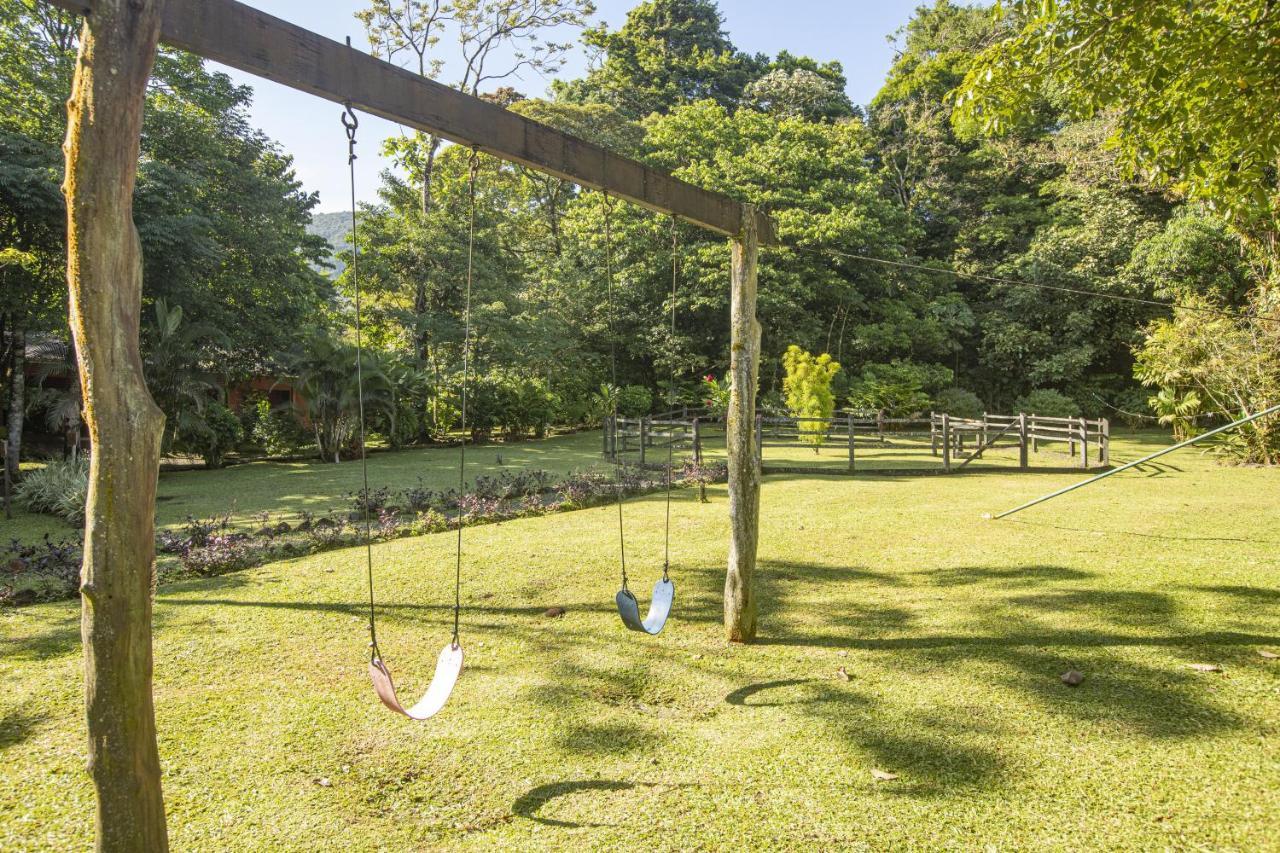 "Hana'S Celeste Retreat" Large Modern Villa Sleeps 6 On 20 Acres Of Nature! บิฆากัว ภายนอก รูปภาพ